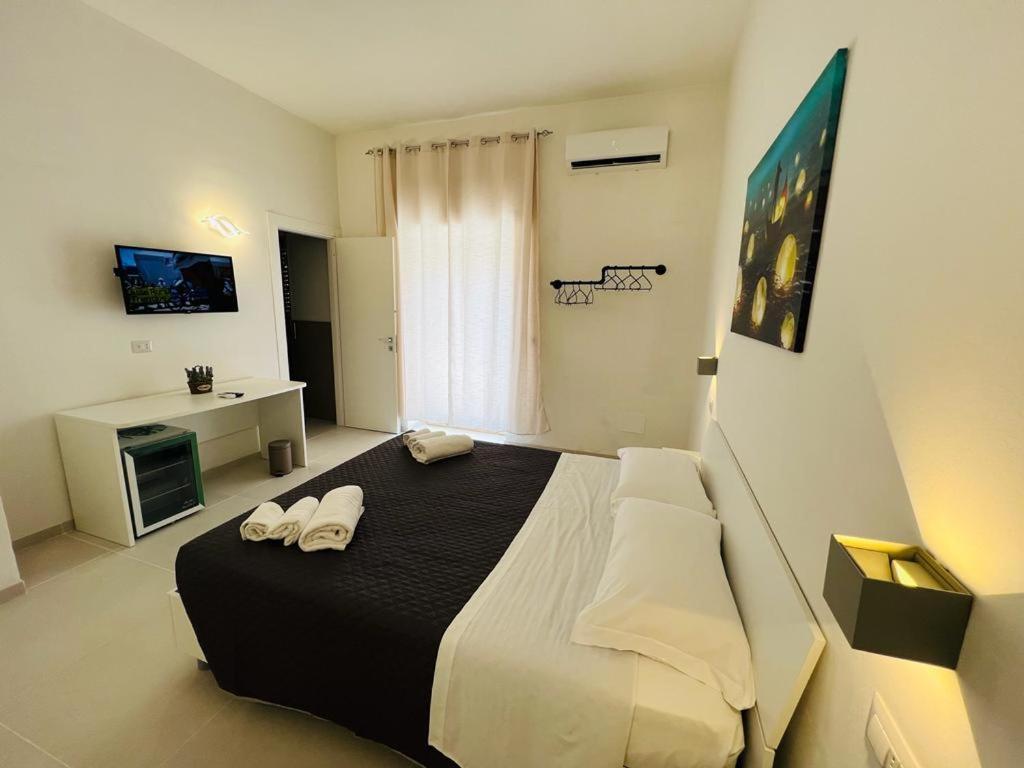 Pirro'S Rooms Peschici Exterior photo