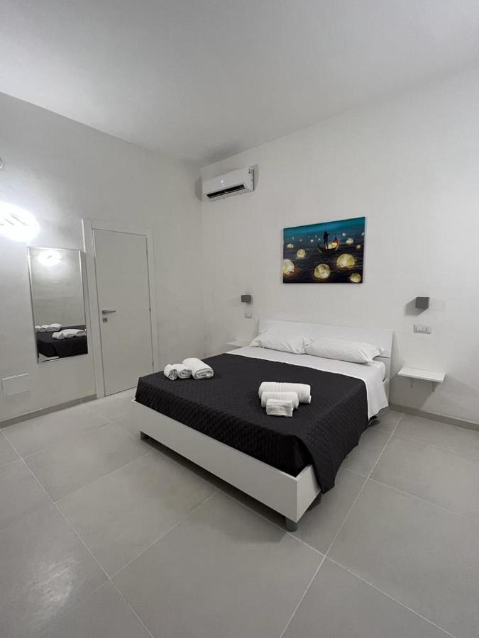 Pirro'S Rooms Peschici Exterior photo