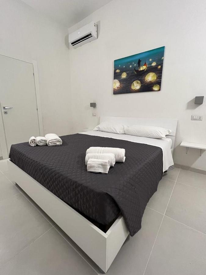 Pirro'S Rooms Peschici Exterior photo